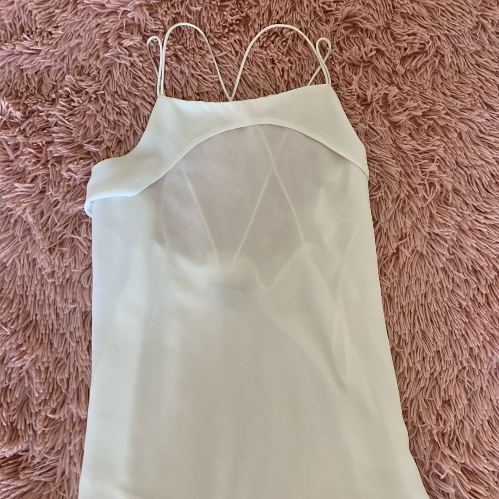 ⚡️White Chiffon Tank Top w/ Ruffle⚡️ - Picture 2 of 3
